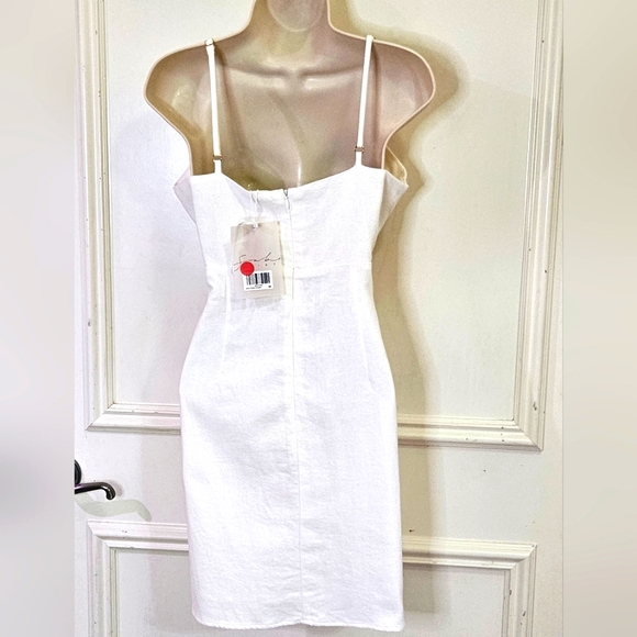 SABO Skirt Bella White Cut-Out Dress with Beige Button Detail, Large,NWT - Picture 8 of 16
